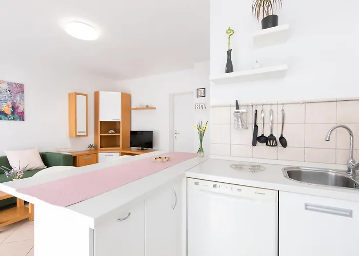 Julijana Apartman Krk Town